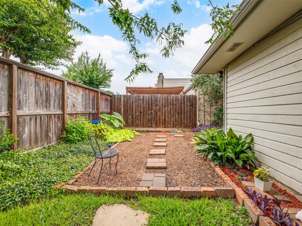 14110 Woodnook Drive, Houston TX 77077