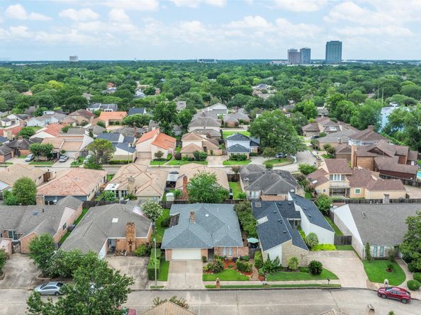 14110 Woodnook Drive, Houston TX 77077