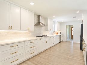 1711 Mossy Stone Drive, Houston TX 77077