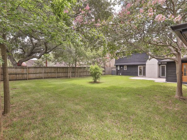 1711 Mossy Stone Drive, Houston TX 77077