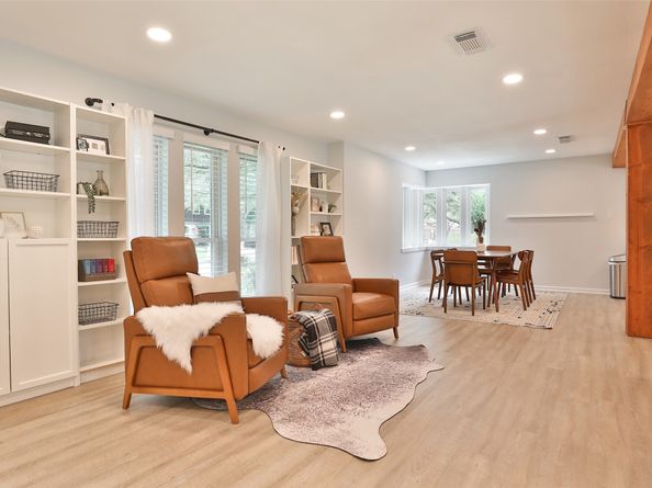 1711 Mossy Stone Drive, Houston TX 77077