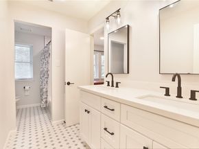 1711 Mossy Stone Drive, Houston TX 77077