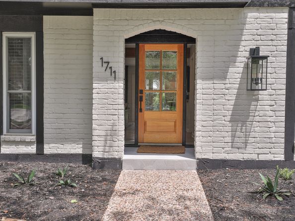 1711 Mossy Stone Drive, Houston TX 77077