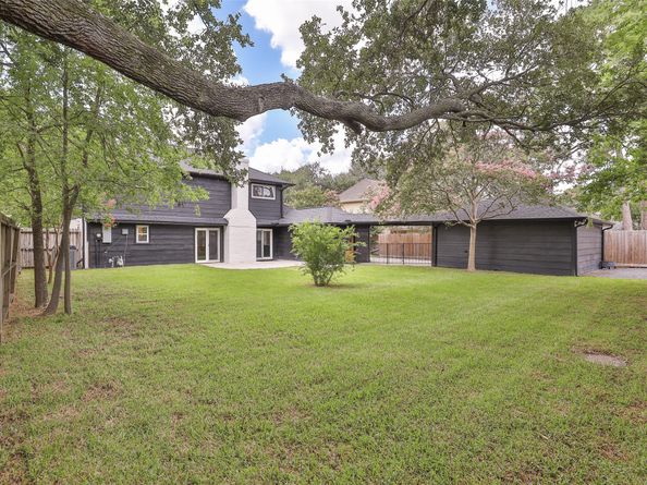 1711 Mossy Stone Drive, Houston TX 77077
