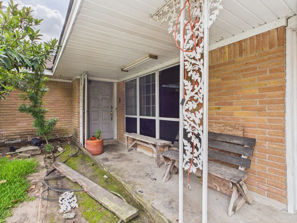 8206 Dillon Street, Houston TX 77061