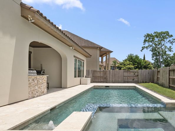 6407 Caparra Rock Lane, Sugar Land TX 77479