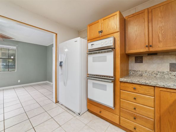 22951 Oak Shadows Place, New Caney TX 77357