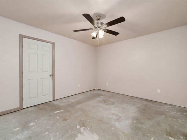 22951 Oak Shadows Place, New Caney TX 77357