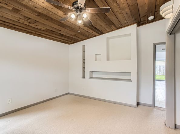 6509 Birdwood Road, Houston TX 77074
