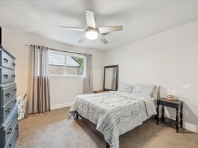 1926 Mapleton Drive, Houston TX 77043