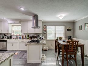 9818 Emnora Lane, Houston TX 77080