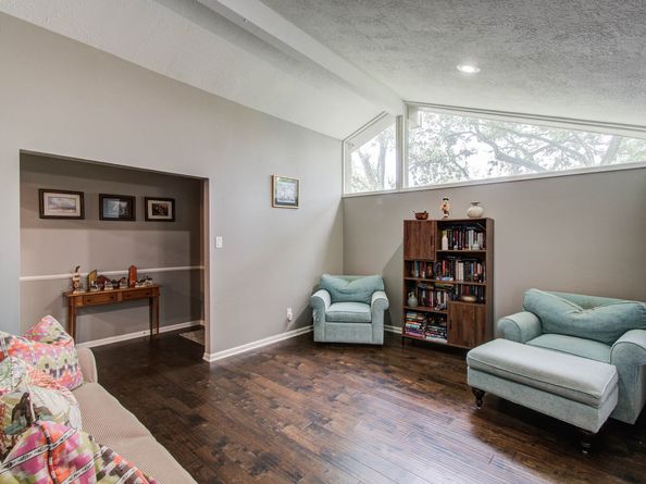 9818 Emnora Lane, Houston TX 77080