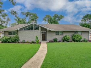 9818 Emnora Lane, Houston TX 77080