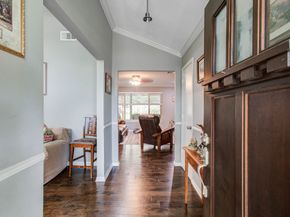 9818 Emnora Lane, Houston TX 77080