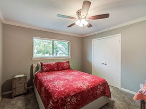 9818 Emnora Lane, Houston TX 77080