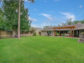 9818 Emnora Lane, Houston TX 77080