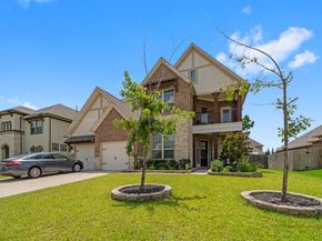 32052 Autumn Orchard Lane, Conroe TX 77385