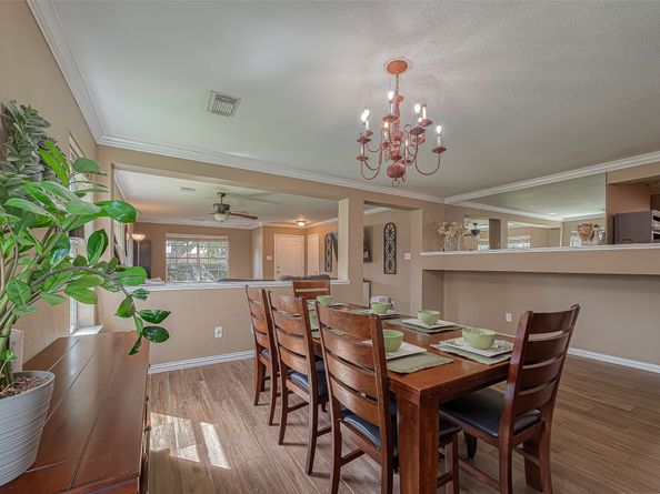 10106 Hollyvine Lane, Houston TX 77089