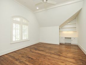 764 Kuhlman Road, Hunters Creek Village TX 77024