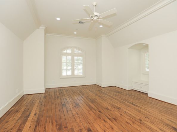 764 Kuhlman Road, Hunters Creek Village TX 77024