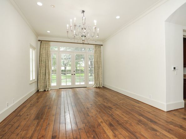 764 Kuhlman Road, Hunters Creek Village TX 77024
