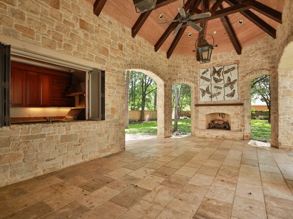 764 Kuhlman Road, Hunters Creek Village TX 77024