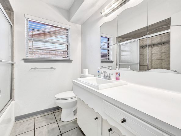619 Rocky Mountain Drive, Houston TX 77037