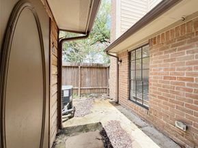 10912 Gulf Freeway 68, Houston TX 77034