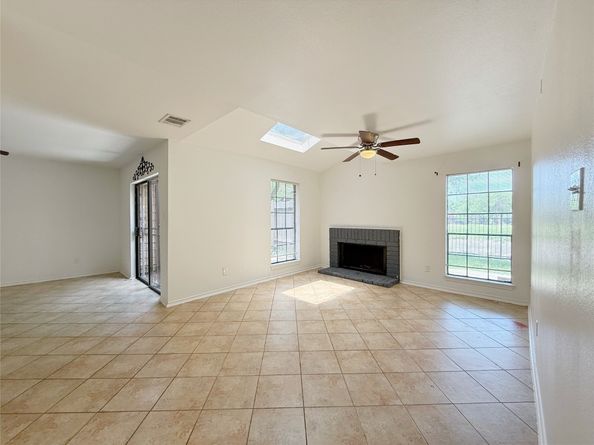 10912 Gulf Freeway 68, Houston TX 77034