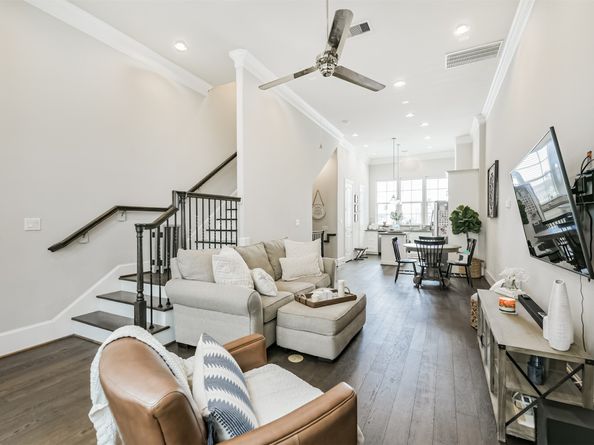 4041 LEELAND Street, Houston TX 77023