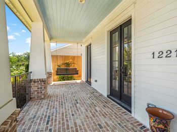 1221 Lamonte Lane