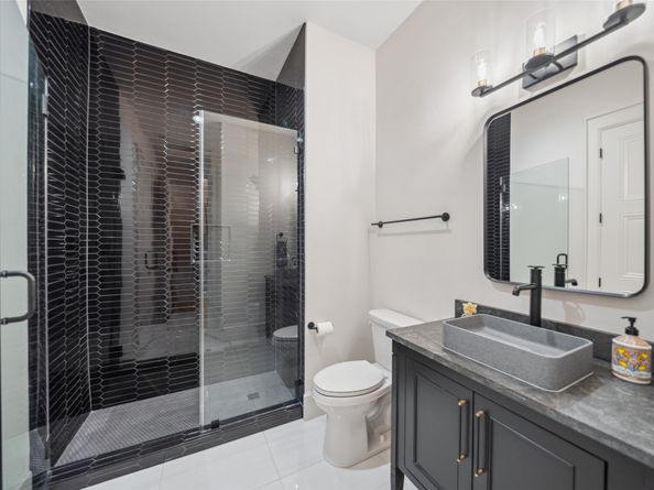1221 Lamonte Lane, Houston TX 77018