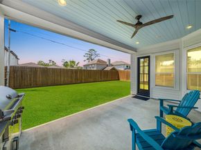 1221 Lamonte Lane, Houston TX 77018