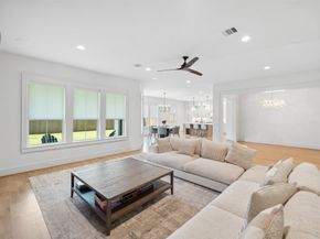 1221 Lamonte Lane, Houston TX 77018