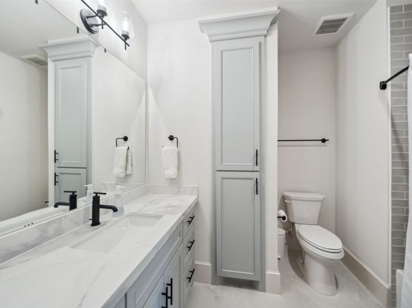 1221 Lamonte Lane, Houston TX 77018