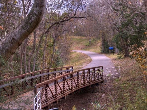1643 S Kirkwood Road, Houston TX 77077
