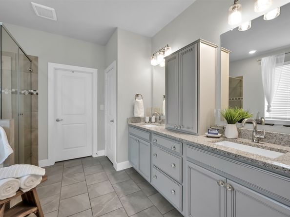 2411 Sunset Mist Lane, Conroe TX 77304
