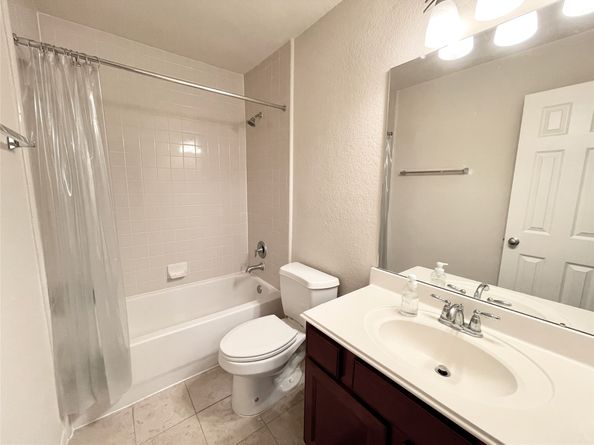 3207 Clearview Circle, Houston TX 77025