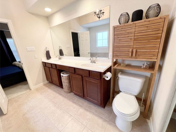 3207 Clearview Circle, Houston TX 77025