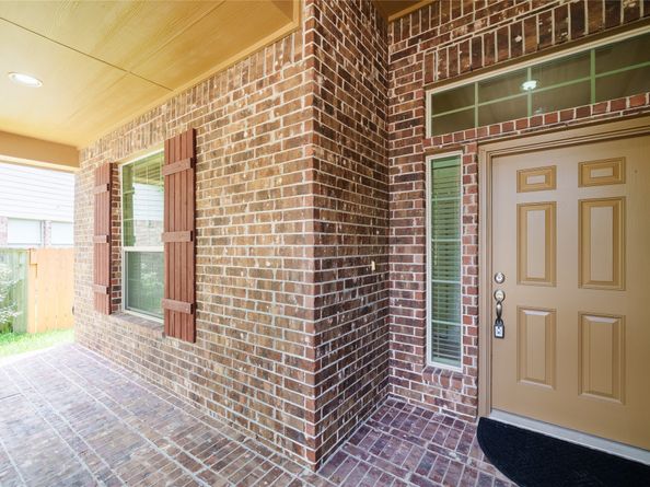 12206 Cove Bluff Court, Cypress TX 77433
