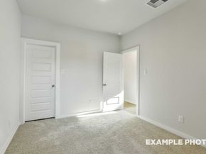 124 W Canopy Crossing Circle, Conroe TX 77301