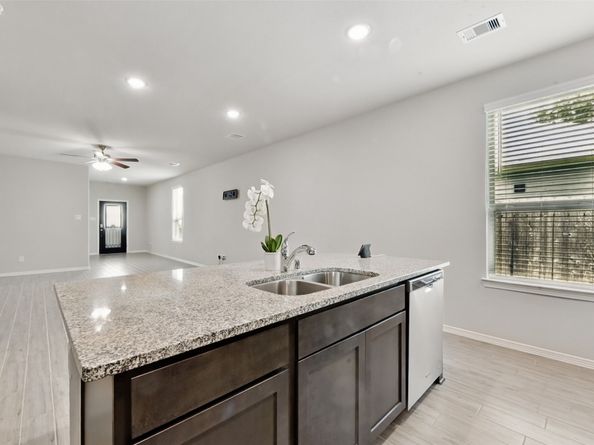25707 Hickory Pecan Trail, Tomball TX 77375