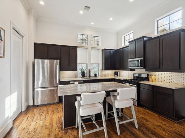 3225 Maxroy Street, Houston TX 77008