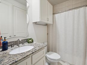 3225 Maxroy Street, Houston TX 77008