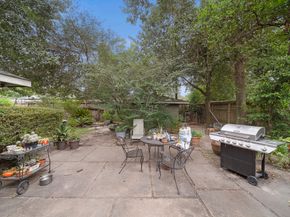 8427 Westview Drive, Spring Valley Village TX 77055