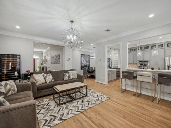 2603 W Lane Drive E, Houston TX 77027
