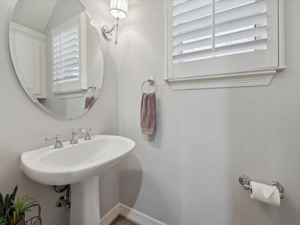 2603 W Lane Drive E, Houston TX 77027