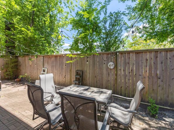 2603 W Lane Drive E, Houston TX 77027