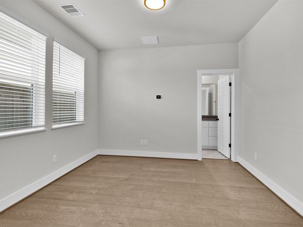 806 Fisher Street C, Houston TX 77018