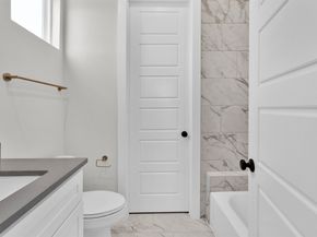 806 Fisher Street C, Houston TX 77018